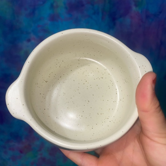 Mushroom Container - Picture 3 of 6